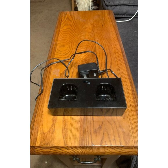 Nintendo wiimote charging dock - Picture 1 of 1